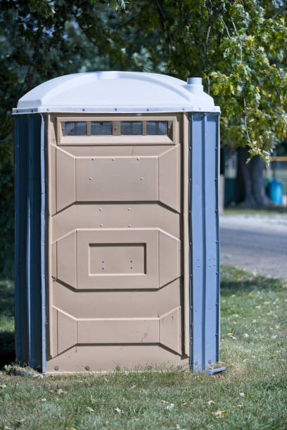 Best Best portable toilet rental  in Utica, MI