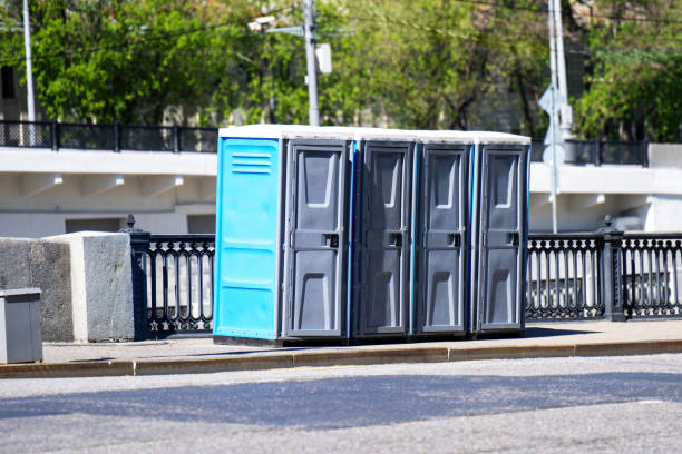Best Emergency porta potty rental  in Utica, MI